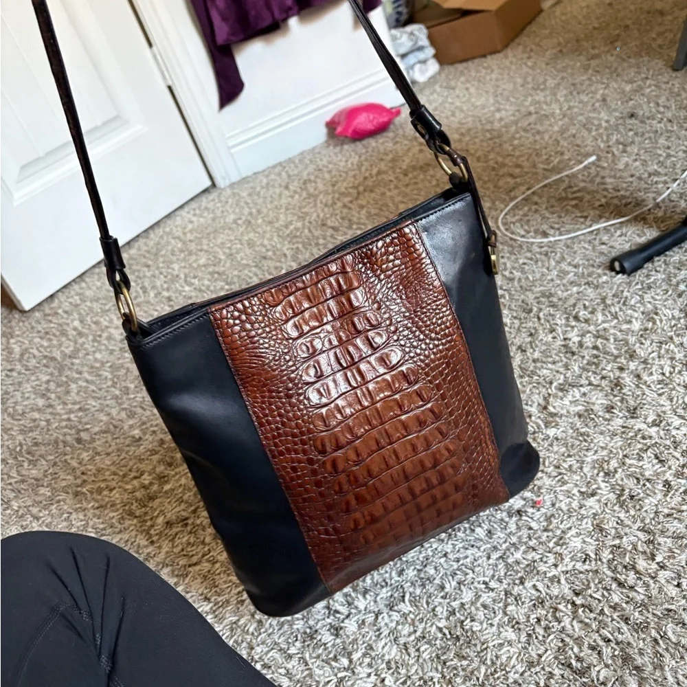 Vintage Brahmin Black & Brown Croc-Accent Shoulder Bag